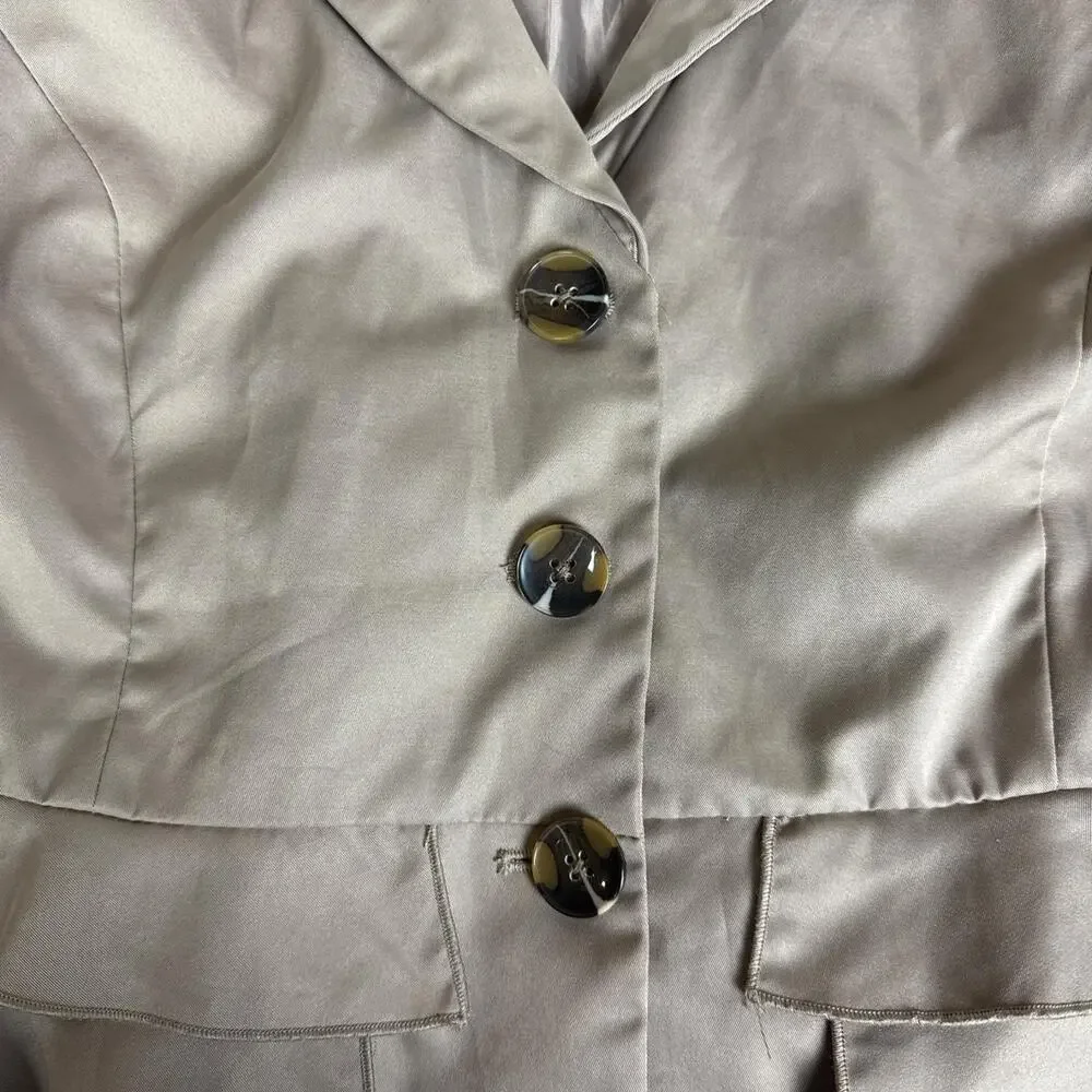 cream chic blazer - Picture 3 of 8